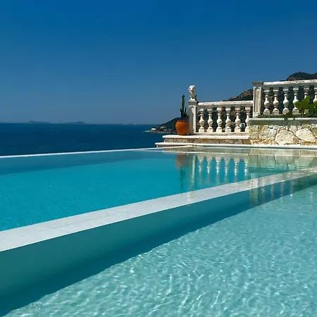 Coral Boutique Hotel Vlore
