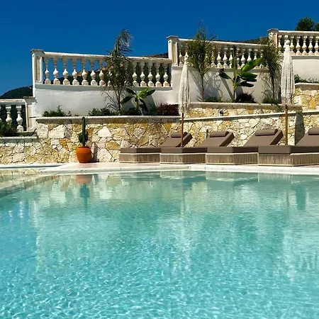 Coral Boutique 5*