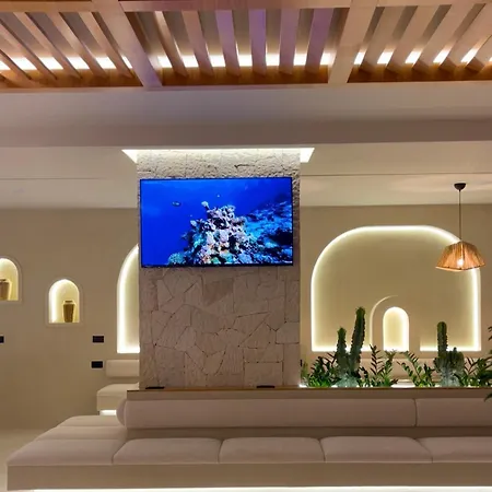 Coral Boutique Hotel 5*
