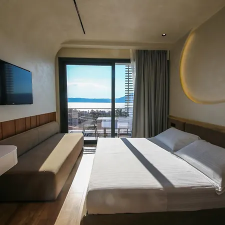 Coral Boutique Hotel