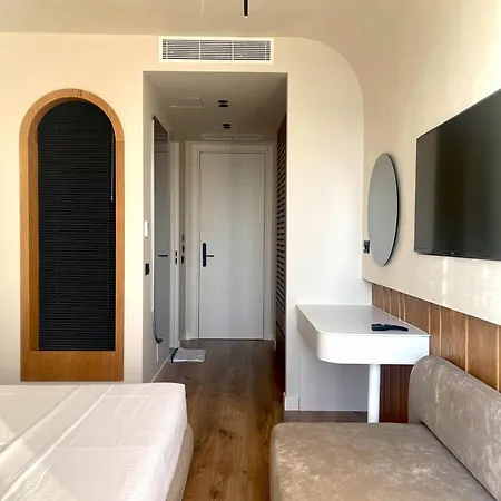 Coral Boutique 5*
