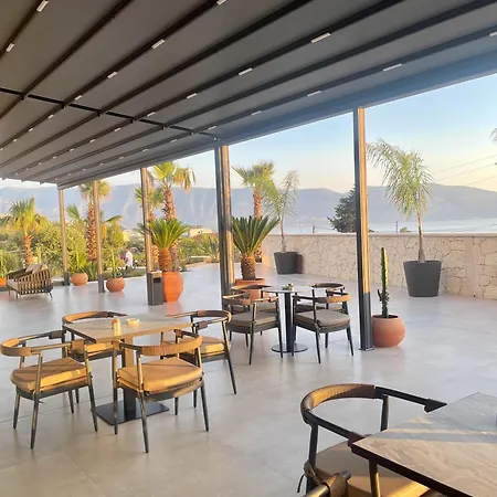 Coral Boutique Hotel Vlore