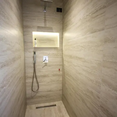 Coral Boutique 5* Vlore