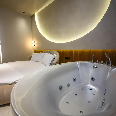 Coral Boutique Hotel